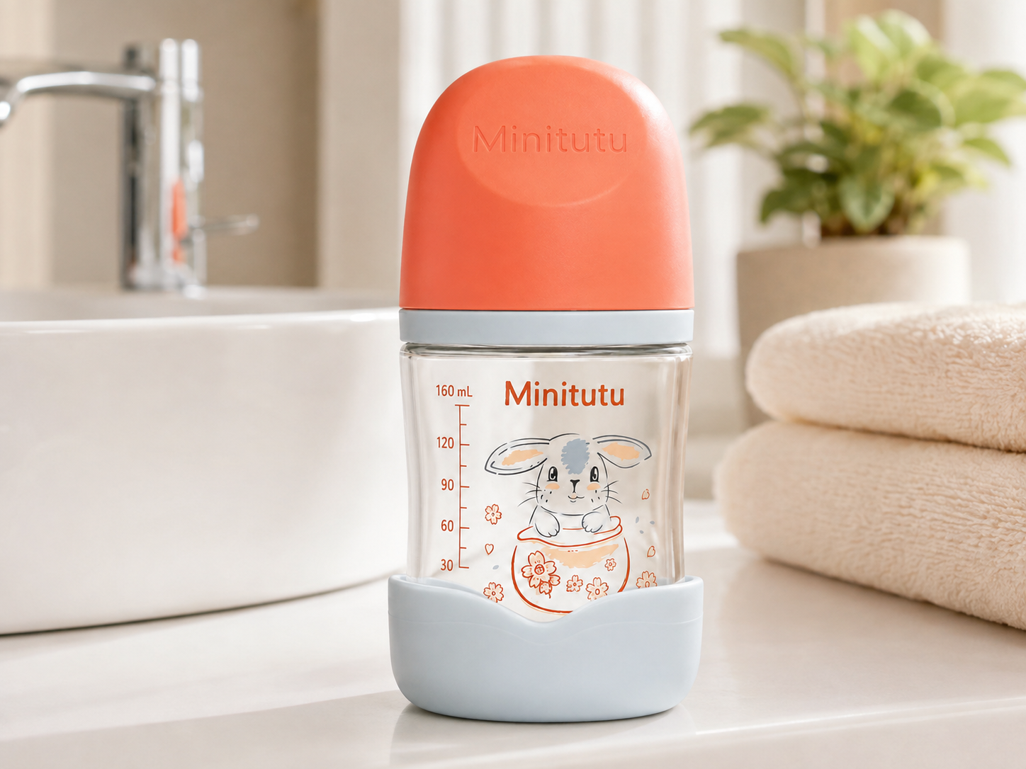 Minitutu Anti-Falling Borosilicate Glass Feeding Bottle 160ml CB525-2 – Orange Blue Rabbit